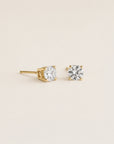 Round Diamond Stud Earrings